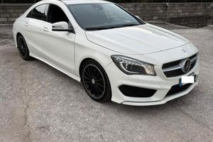 MERCEDES CLA 220 AMG