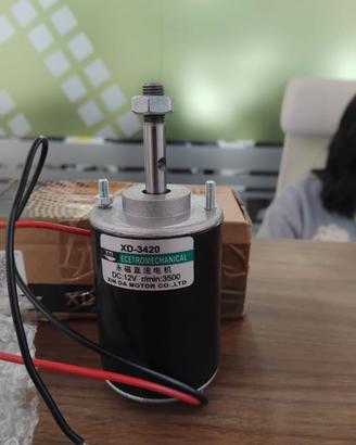 Motore CC 24V