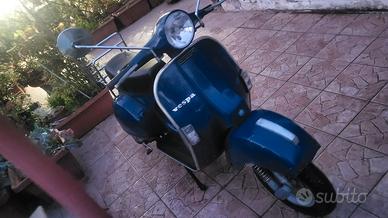Vespa P150 X