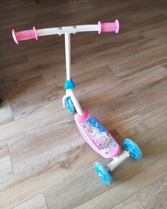 monopattino bambina