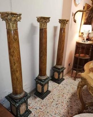 3 colonne antiche laccate e dorate in legno