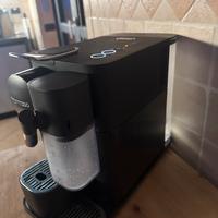 Macchina del caffe lattissima one