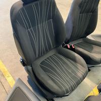 Interni - Sedili Opel corsa D