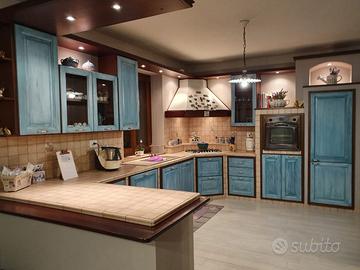 Cucina modulare in legno