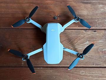 DJI Mini SE Fly more Combo