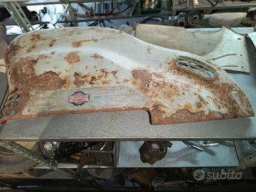 cofano sinistro lambretta innocenti ld 125 150 ori