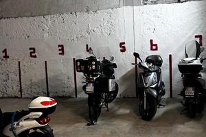 Posti moto, scooter, bici elettriche