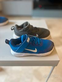 Scarpe bambino Nike buone condizioni taglia 26 27
