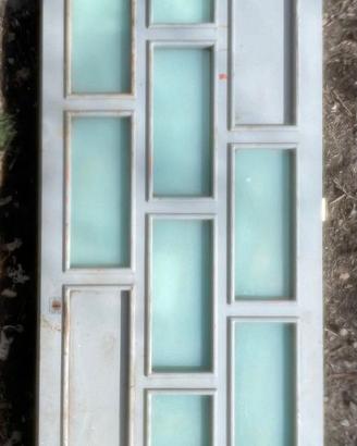 Porta blindata in ferro e vetro