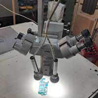 microscopio per elettronica Zeiss