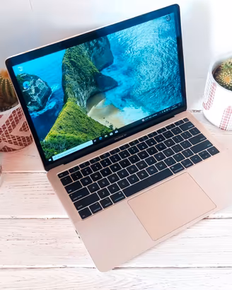 MacBook Air Apple 13 Retina (2019) 8GB Windows Pro