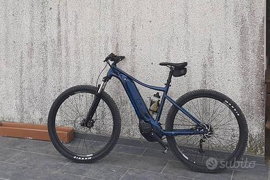 E-MTB Liv GIANT-motore Yamaha SyncDrive 