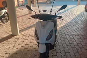 Piaggio One Active (elettrico)