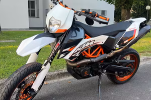 Ktm 690 SMC