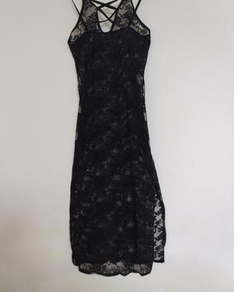 lingerie lunga in pizzo nero - Dettaglio incroci