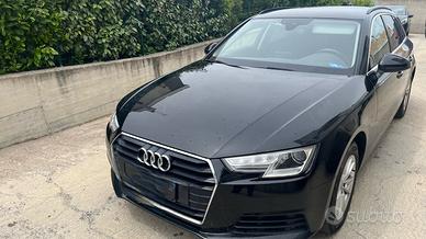 Audi a4 b9 2016