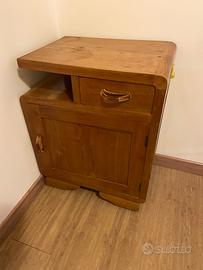 Coppia di comodini antichi anni ‘40