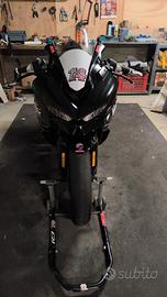 Kawasaki zx4rr