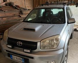 Toyota rav 4 2004