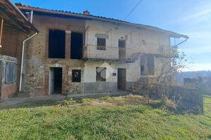 CASA SEMINDIPENDENTE A ZUBIENA