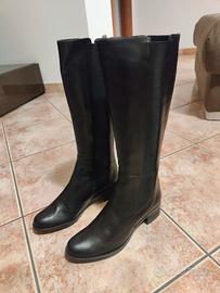 Stivali donna nuovi 38