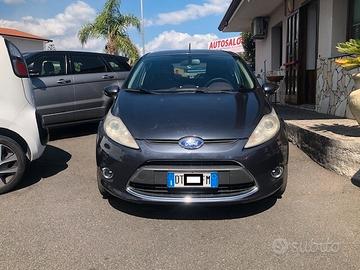 Ford Fiesta 1.4 TDCi 5p. Titanium