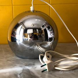 Lampada vintage da tavolo