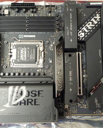 ASUS ROG X870E-E GAMING WI-FI (BOXATA)