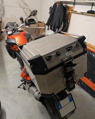 Givi Trekker OutBack