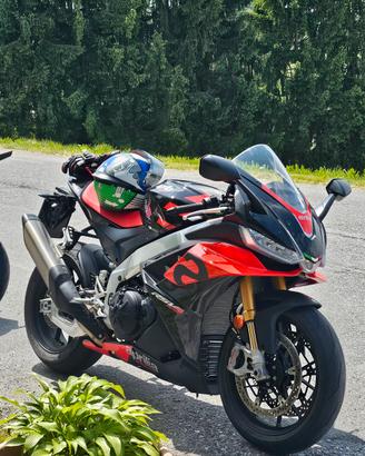 Aprilia rsv4 Factory 2024