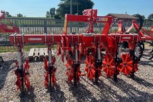 PREPARATORE STRIP-TILL PER SODO ROGA