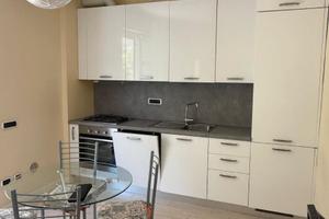 Bilocale elegante con box e cantina