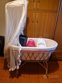 Culla neonato e marsupio 