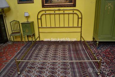 Letto matrimoniale in ottone del XX secolo