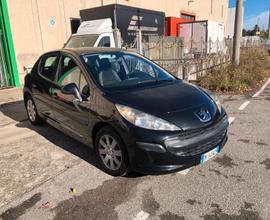 PEUGEOT 207 1.4hdi 70cv X NEOPATENTATI - 2007