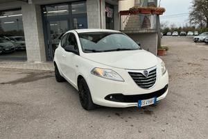 Lancia Ypsilon 1.2 benzina Neopatentati