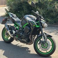 Kawasaki Z 900 - 2024