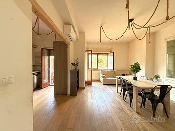 Appartamento ristrutturato con 3 camere e garage