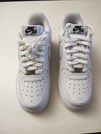 Scarpe Nike Air Force 1 bianche Tg. 37.5
