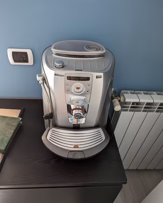 Macchina da caffè espresso Saeco Talea Giro