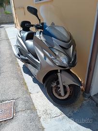 Yamaha Magesty 400