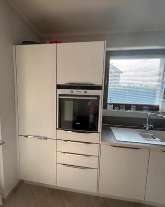 Cucina completa + tavolo