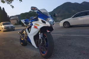 SUZUKI GSX R 600 prezzo trattabile