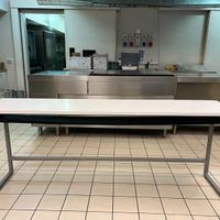 TAVOLI SCUOLA DI CUCINA