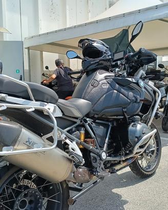 BMW r 1200 GS Adventure triple black