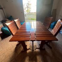 Salotto in legno di bobinga