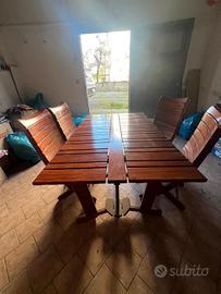 Salotto in legno di bobinga