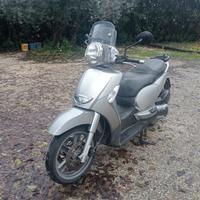 Aprilia Scarabeo 400 ie