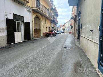 CASA DI CORTE A SANTA MARIA A VICO