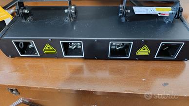 Laser show grande ... spettacolo luci